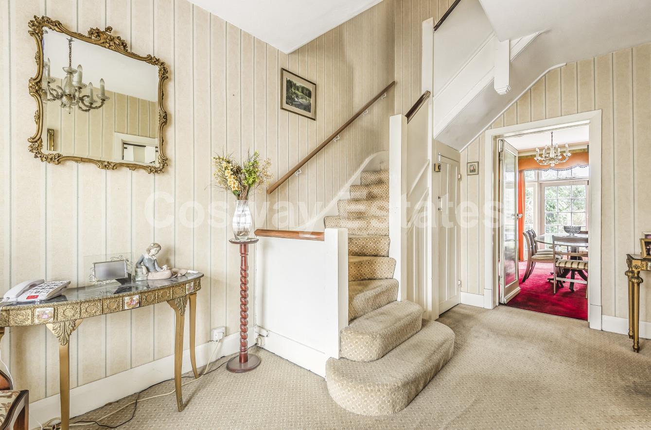 Millway, Mill Hill